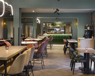 Premier Inn Chester Central - South East - Chester - Restaurant