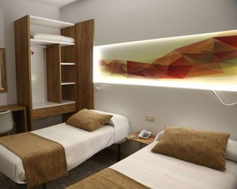 Hostal Real - Plasencia - Bedroom