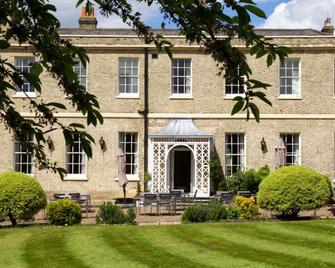 London Chigwell Prince Regent Hotel, BW Signature Collection - Chigwell - Building