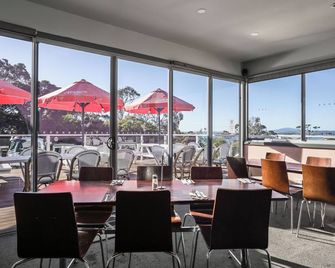 Bridport Bay Inn - Bridport