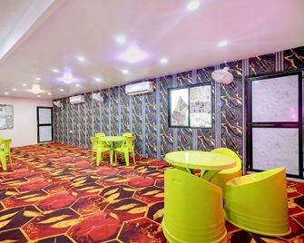 Hotel O Batladeo Inn & Mini Resort - Jabalpur - Restaurant