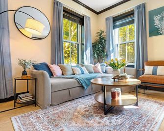 Benefit St Urban Oasis, Steps To Brown Uni, Risd, Waterfire Park - Providence - Wohnzimmer