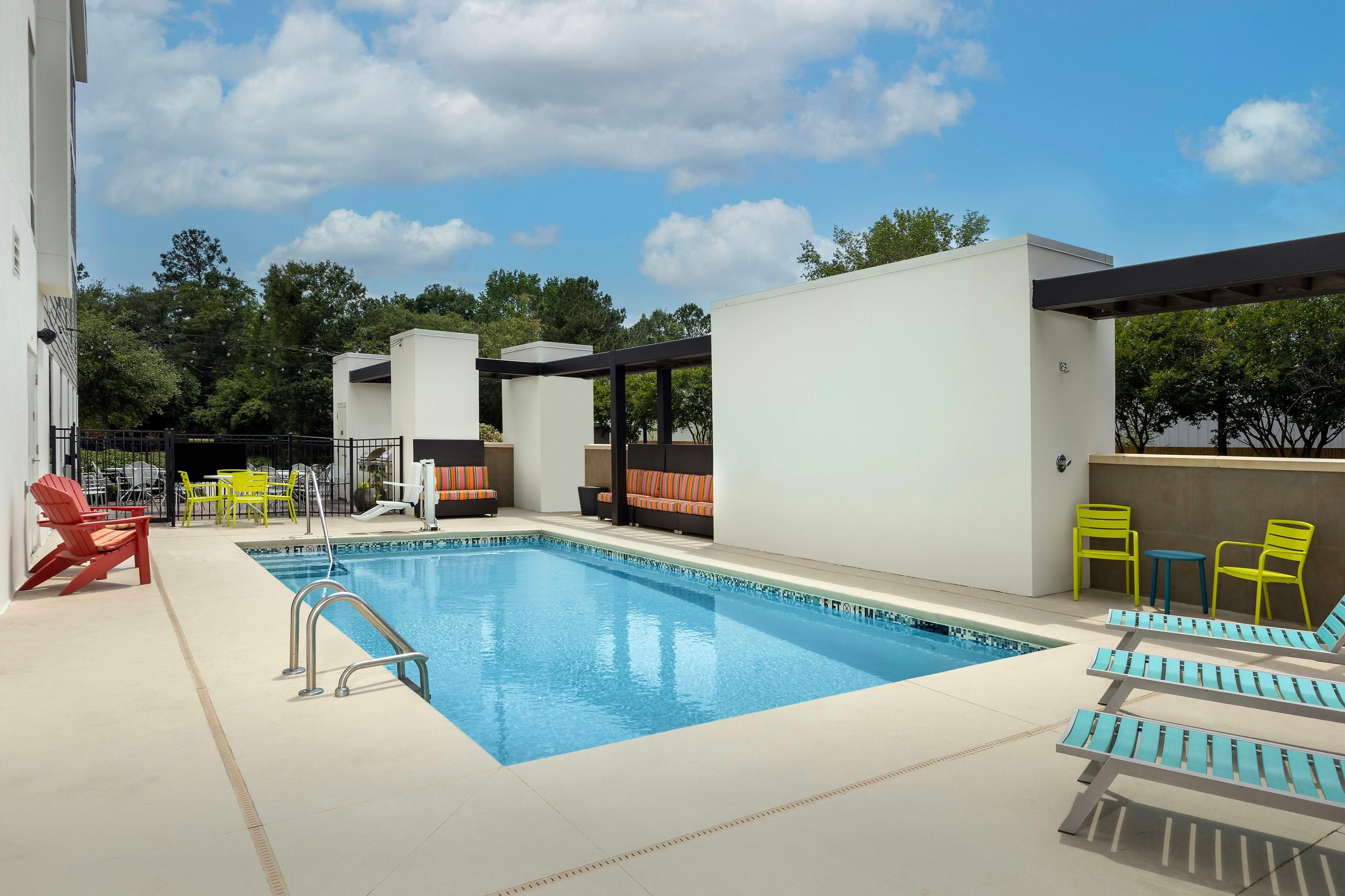 Home2 Suites by Hilton Charleston Airport Convention Center, SC - נורת' צ'רלסטון - בריכה