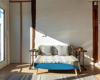 Loft con amplia terraza en el centro de Santander - Santander - Living room