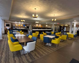 Comfort Suites Scranton near Montage Mountain - Scranton - Eetruimte