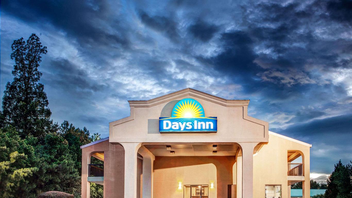 Days Inn by Wyndham Kennesaw