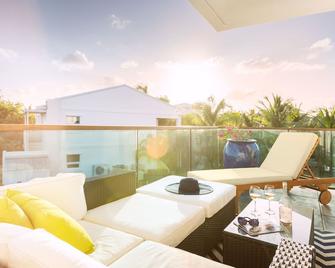 The Oasis at Grace Bay - Providenciales - Balcony