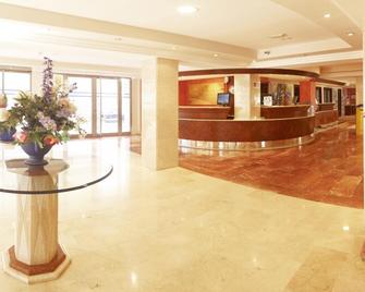 Mll Palma Bay Club Resort - S'Arenal - דלפק קבלה