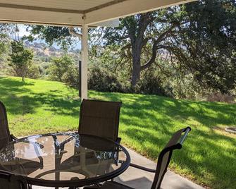 Ruth's Hideaway - Squaw Valley (Fresno County) - Patio