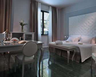 Palace Hotel San Pietro - Bardolino - Bedroom