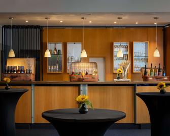 greet Hotel Darmstadt - Darmstadt - Bar
