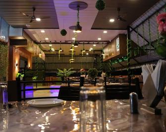 Hotel Shree Palace & Restaurant - Ratlām - Recepción