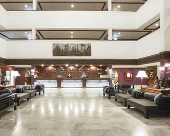 Centara Life Hotel Mae Sot - Mae Sot - Lobby
