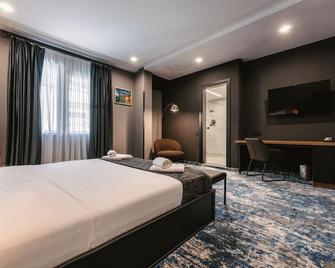 Hotel Splendid Tbilisi - Tiflis - Habitación