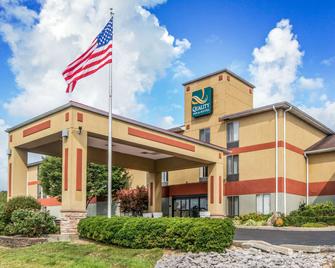 Quality Inn and Suites - Lawrenceburg - Building