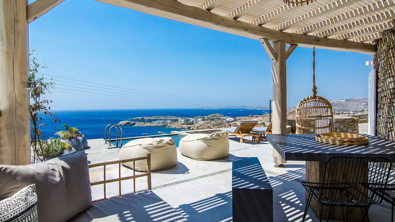 Eden View Suites & Villas