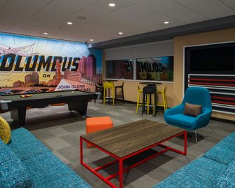 Tru by Hilton Columbus Airport - Columbus - Lounge