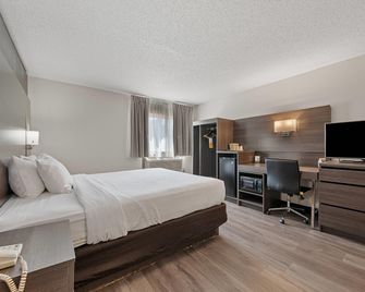Quality Inn Spearfish I-90 - Spearfish - Bedroom