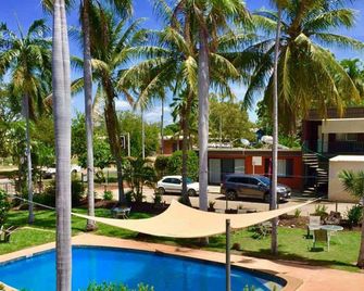 Pine Tree Motel - Katherine - Edificio