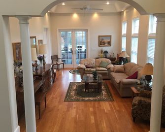 Loudoun Valley Manor - Waterford - Sala de estar