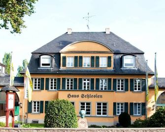 Haus Schlesien - Konigswinter - Gebouw