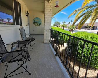 Two bedroom, two king size beds, two bathrooms, - Sun City West - Balcón