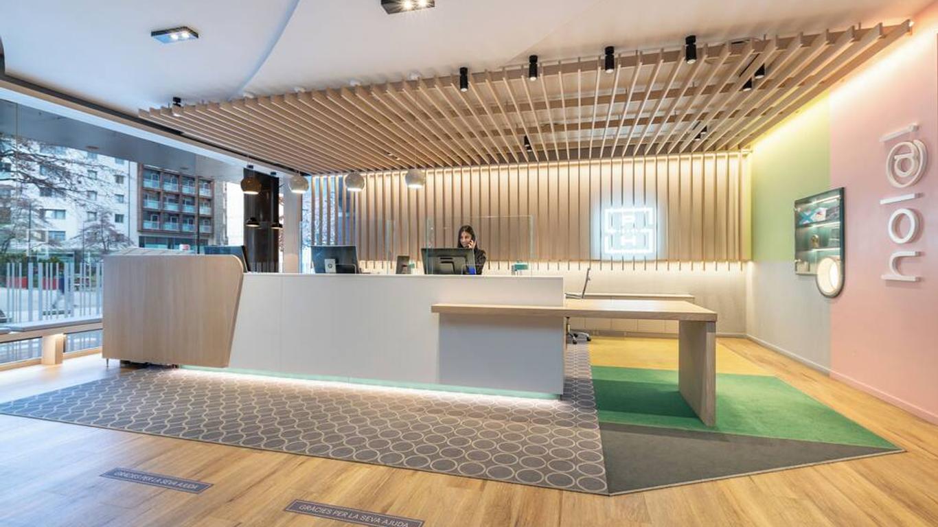 سويتس بلازا هوتل آند ويلنيس