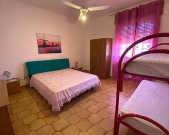 Villetta Alessia - Marina di Mancaversa - Bedroom