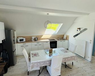 Gérardmer apartment 4/5 pers near center, lake, ski - Gérardmer - Dining room