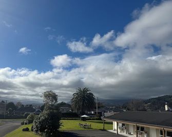 Bristol Motel - Upper Hutt - Vista esterna