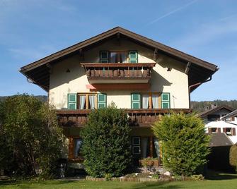 Haus Rappolder - Ferienwohnung - Mittenwald - Building