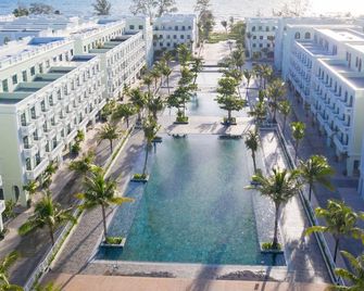Marina Seaside Boutique Hotel Phu Quoc - Beach And Infinity Pools - Premium Solar Energy - Phu Quoc