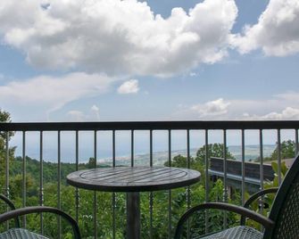 Kyveli Boutique Hotel - Poroi - Balcón