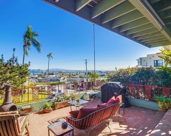Gorgeous Bay View & Sunrise/Sunsets from Your Private, Sunny Deck in Point Loma! - San Diego - Balcón