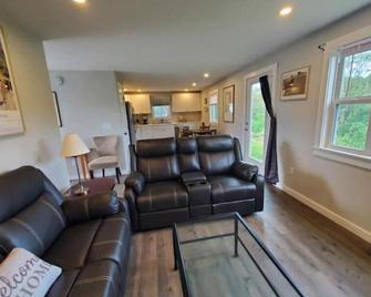 The Riverview - Thomaston - Sala de estar