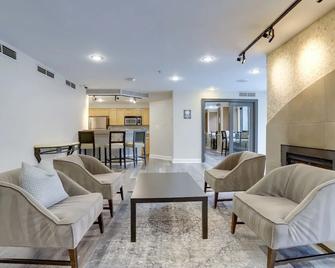 Fantastic 1 Bedroom Condo At Ballston With Gym - Arlington - Stue