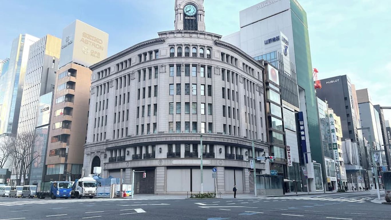 هوتل أمانيك جينزا إيست