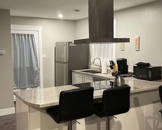 Dominion Place Studio - Moncton - Cocina