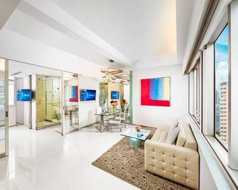 iclub Wan Chai Hotel - Hong Kong - סלון