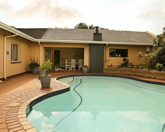 35 Kelkiewyn B And B - Nelspruit - Pool