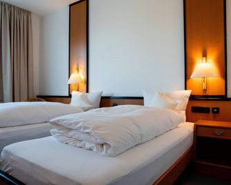 E&D Hotel Rodgau - Rodgau - Bedroom