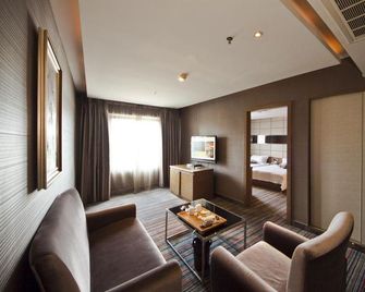 Golden Hotel - Nanping - Bedroom