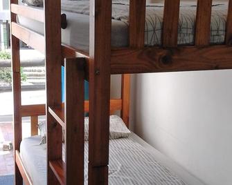 Backpacker Apartments - Plettenberg Bay - Schlafzimmer