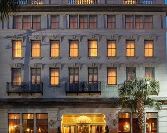 Market Pavilion Hotel - צ'רלסטון - בניין