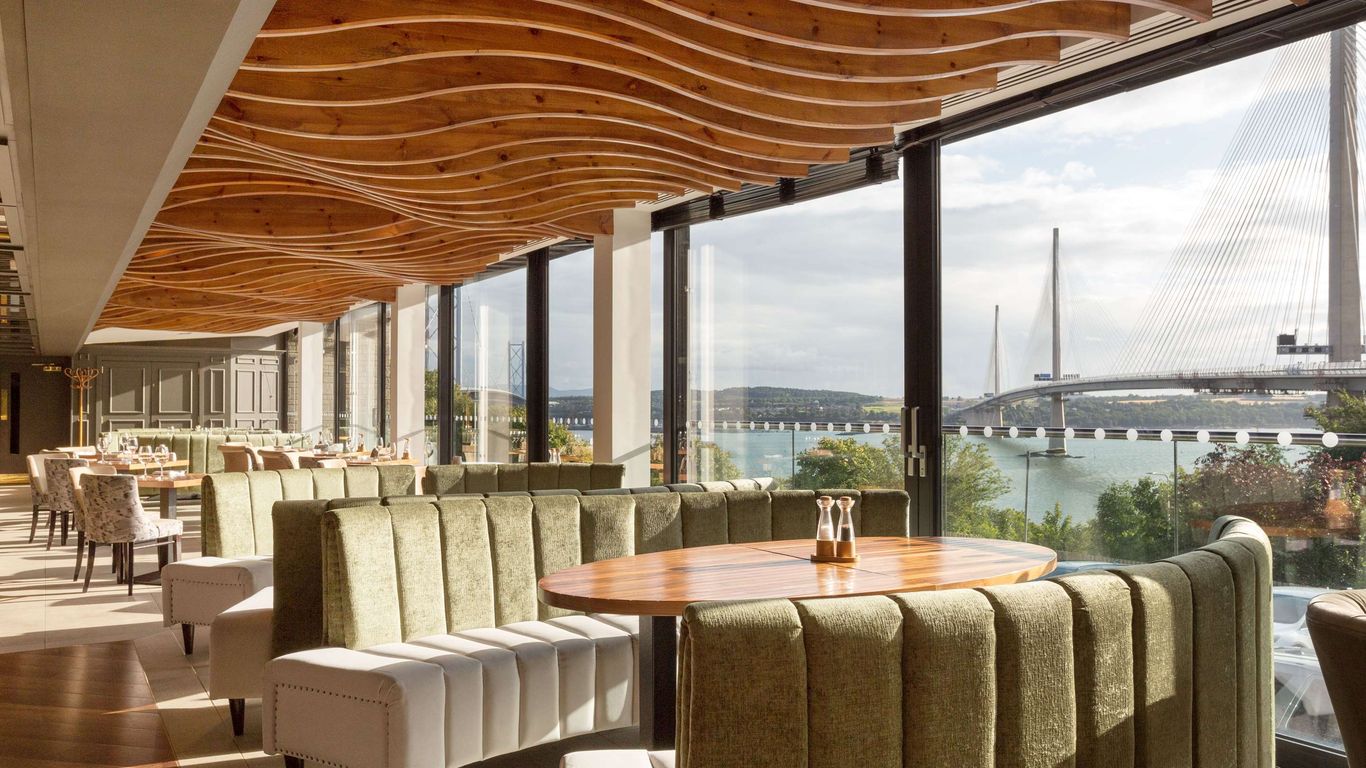 دوبل تري باي هيلتون إدنبره - كوينزفيري كروسينغ