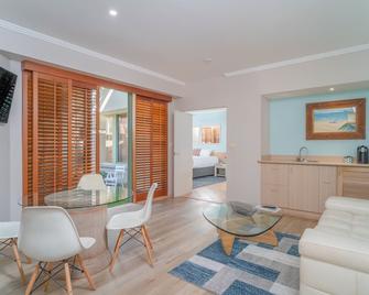 Ballina Beach Resort - Ballina - Living room