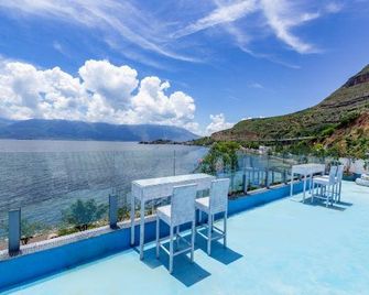 Yishiqingyuan Sea View Boutique Inn - Dali - Balcony