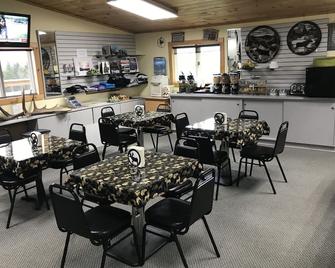 Kineo View Lodge - Greenville - Restaurant