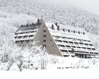 Rvhotels Tuca - Viella Mitg Arán - Edificio