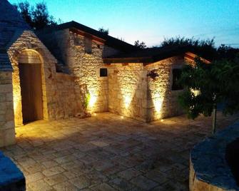 Il Giardino degli Ulivi - Castellana Grotte